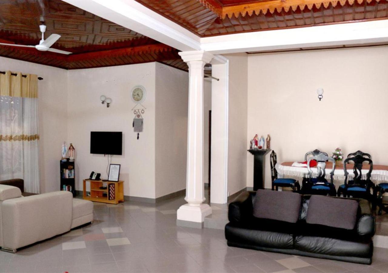 Cozy Inn Negombo Luaran gambar