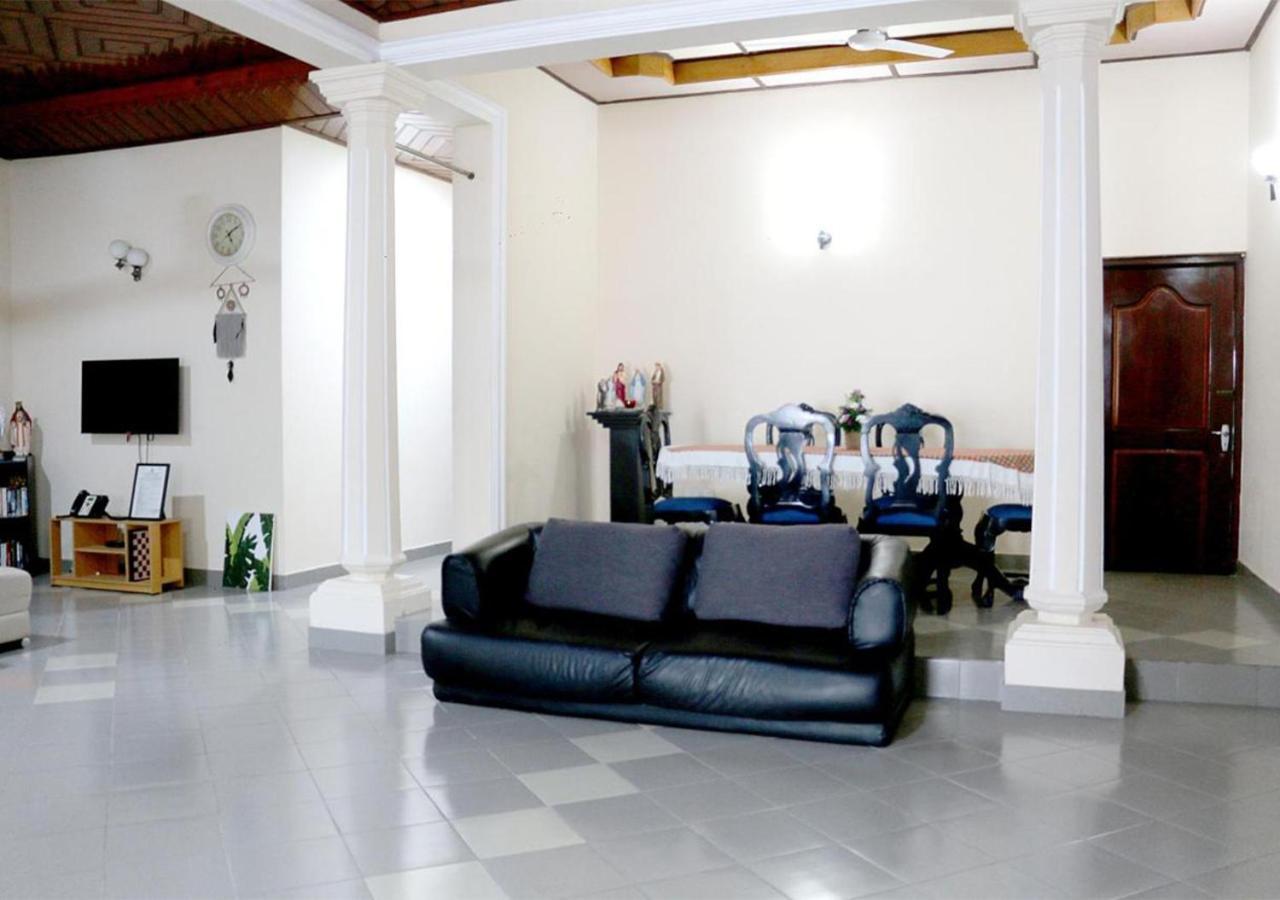 Cozy Inn Negombo Luaran gambar